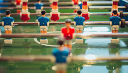 教育企業(yè)搶灘大模型：一場徒勞的軍備競賽