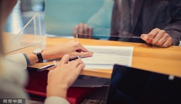 東方紅智華兩年虧三成，三年封閉期未滿李響就“下課”了