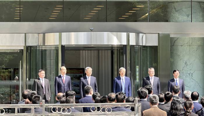 国家金融监督管理总局揭牌，王江以金融委办公室副主任新身份亮相