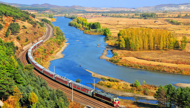 星享铁旅呼伦贝尔号高端旅游列车，探索全新的度假旅行方式