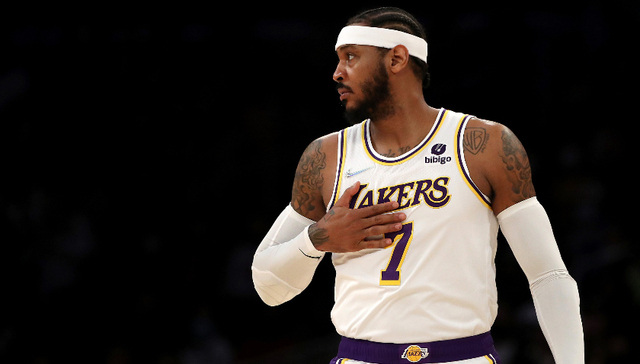 NBA球星卡梅隆·安东尼退役，19年赚得4.1亿美元后转战商界