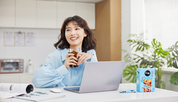 雀巢咖啡開辟新“戰(zhàn)場(chǎng)”，我們和中國團(tuán)隊(duì)聊了聊這款“重量級(jí)”速溶