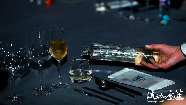 VOSS首站“流动的盛筵”，于上海teamLab打造精致餐饮的沉浸式体验