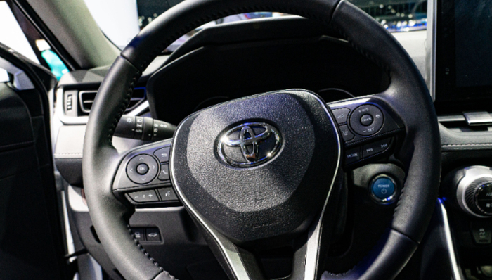 传统车企,市场份额,日系品牌,