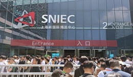 50万人齐聚上海，现场网络被挤爆，这届SNEC大会释放了哪些信号？