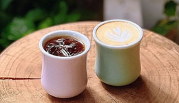 被瑞幸?guī)斓蟼儼鼑螅?㎡外賣(mài)小店發(fā)起一場(chǎng)“門(mén)店保衛(wèi)戰(zhàn)”