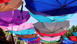 借力周杰伦，蕉下能讲好资本故事吗？