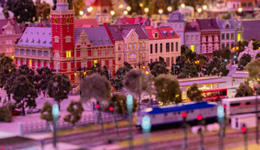 主题公园恢复势头强劲，乐高乐园会带来“三足鼎立”局面吗？