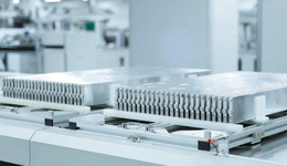 比亚迪牵手特斯拉，宁德时代“气急败坏”？