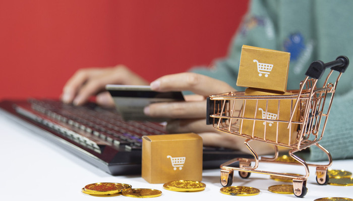 上海，第四届五五购物节，消费，商业,满月,成绩单