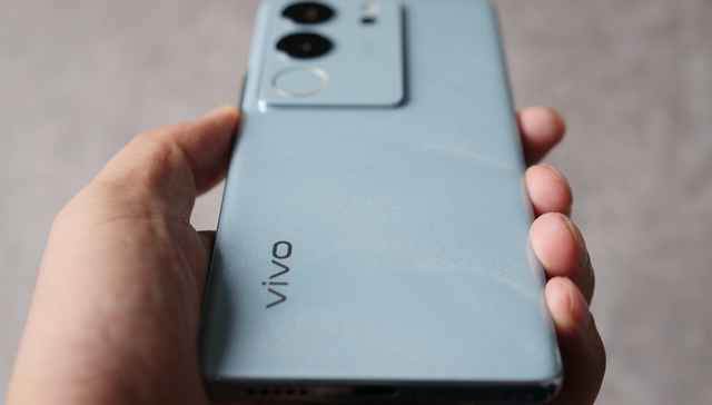 双面柔光之外，vivo S17 Pro想用东方美学设计吸引更多用户