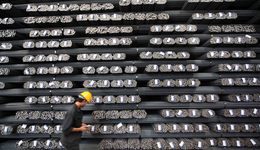 鋼市下行，上海民營鋼企積極轉(zhuǎn)型求生 | 學(xué)思想 強(qiáng)黨性 重實(shí)踐 建新功