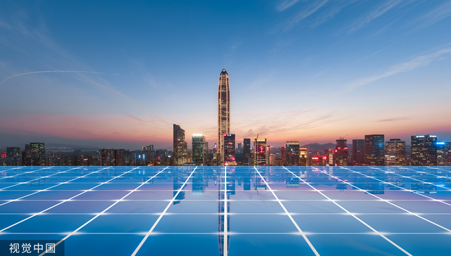 不惧市场过剩声浪，两大光伏龙头掀起百亿扩产潮