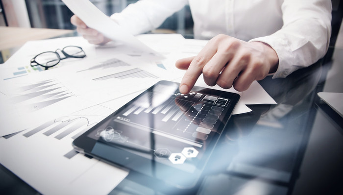 研报新知| 数据平台获华为云鲲鹏云技术认证、GPT赋能快速降本，这家公司正发力信创+汽车软件两大核心业务