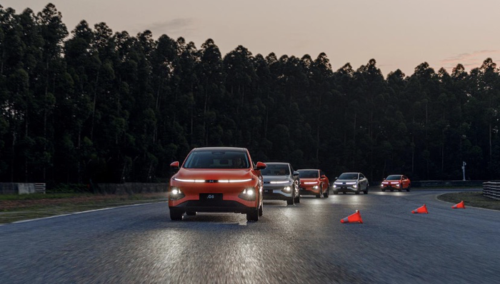 电厂 ｜ 小鹏G6试驾：主打800V和XNGP 试图与Model Y直接竞争