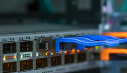 一個互動回復收獲7天6板，CPO大牛股銘普光磁收關注函，大股東仍在減持期