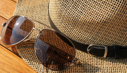 蕉下，不给野心“防晒”了？