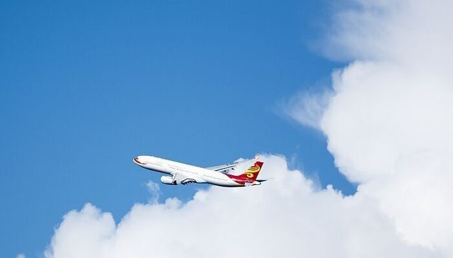 海航要求空姐不能太胖，否则停飞减重