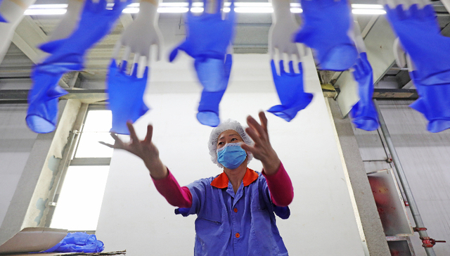 手套、口罩投资太多，ST南卫换老板只为还债？