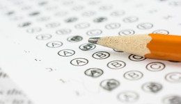 地方新聞精選 | 江西遂川通報英語聽力出現(xiàn)播放卡頓 杭州事業(yè)單位招聘面試名單提前公布系誤操作