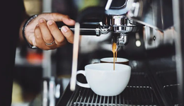 價格低至1元/杯，比水還便宜的咖啡，到底傷害了誰？