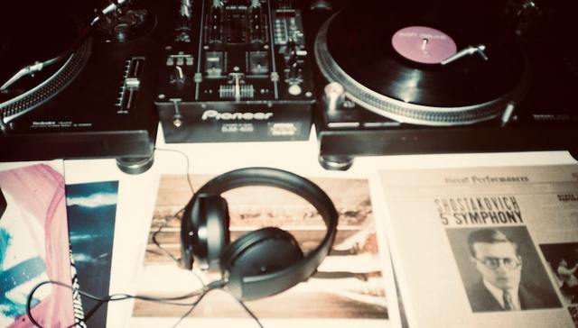 耳朵经济,商业化,中文播客,