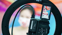 AI“改造”直播間