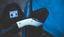 5月新能源车销量同比增60%？新BAT时代，蔚小理们怎么办？