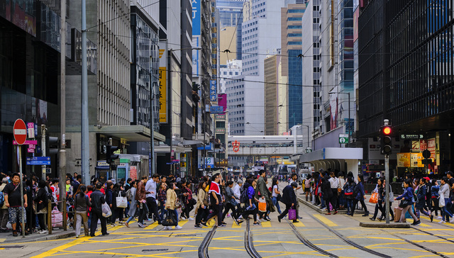 香港拟输入2万名外劳，即日往返、无需居港