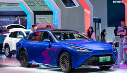 丰田汽车举行技术说明会：继续押注固态电池和氢能等技术