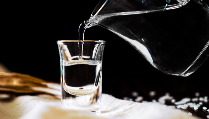 高端白酒,去库存,涨价,