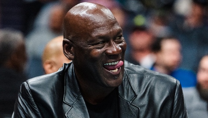 乔丹30亿美元出售黄蜂，战绩不佳无碍NBA球队升值