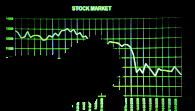民营房企花式保壳，“环京王”荣盛发展暂时摆脱退市危机