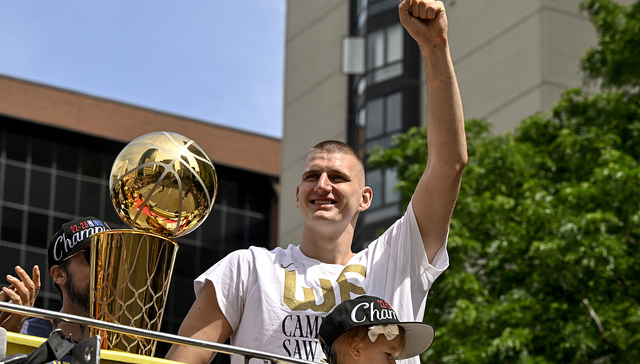 总决赛、常规赛MVP均是外籍，NBA正在快速“全球化”