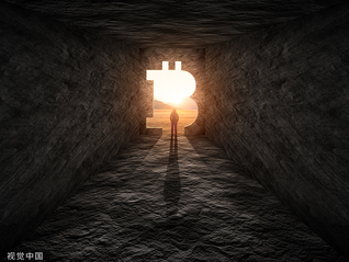 传统金融巨头扎堆布局加密货币，比特币再破30000美元