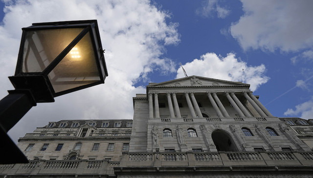 英国央行,加息