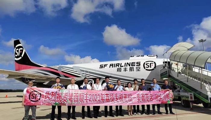 快递公司“水果大战”，万亿赛道谁能尝到胜利果实？