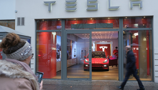 特斯拉上海超级工厂开启北美供货，加拿大5月进口中国电动汽车数量猛增