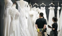 去年結(jié)婚數(shù)創(chuàng)歷史新低，今年一季度結(jié)婚數(shù)為何同比增加4萬對？