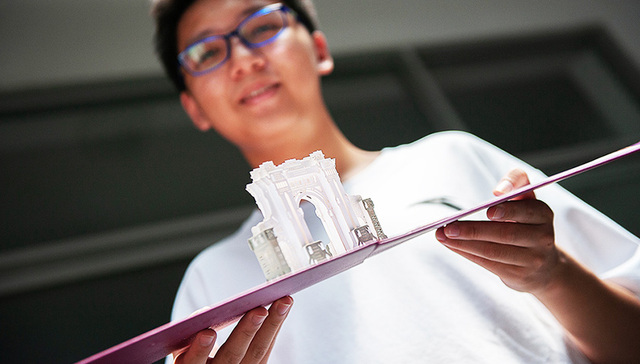 【图集】从3D打印到环保“黑科技”，高校录取通知书创意比拼即将开始！