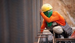 【觀察】高溫勞動保護，該動真格了