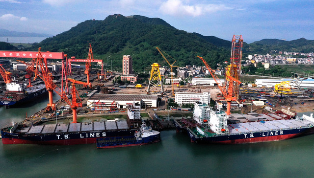 China's ship orders at 7-year high