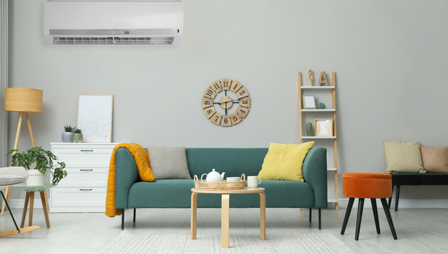 国常会定调促进家居消费，家居板块普涨，利好定制与智能化产品