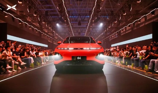 闪电快讯 ｜ 小鹏G6起售价拉低至20.99万元 何小鹏称希望“G6月销量能破万”