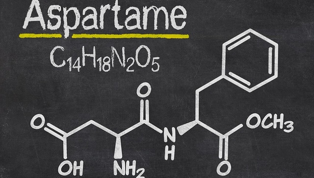 阿斯巴甜风波搅动百亿甜味剂市场，A股中或受波及和或受益的公司是这些