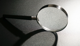 【評論】大爺賣菜21元被罰11萬，法院的溫情執(zhí)法者應(yīng)該懂