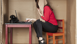 i人与社恐：是我们太敏感，还是世界不够敏感？| 编辑部聊天室