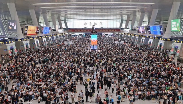 2023年铁路暑期运输,长三角铁路,旅客,历史新高,新图,上海,火车站,高铁