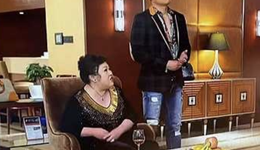 给网红当陪跑，我这样搞钱