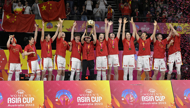 女篮夺冠、女足和女排迎大赛，三大球女队商业价值走高